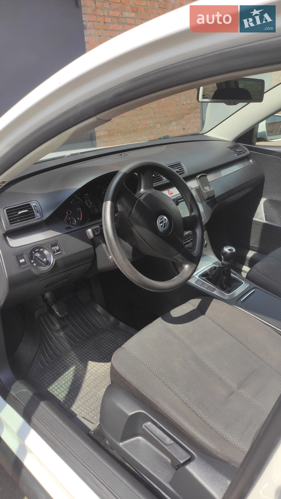 2010 Volkswagen Passat - мініатюра 14
