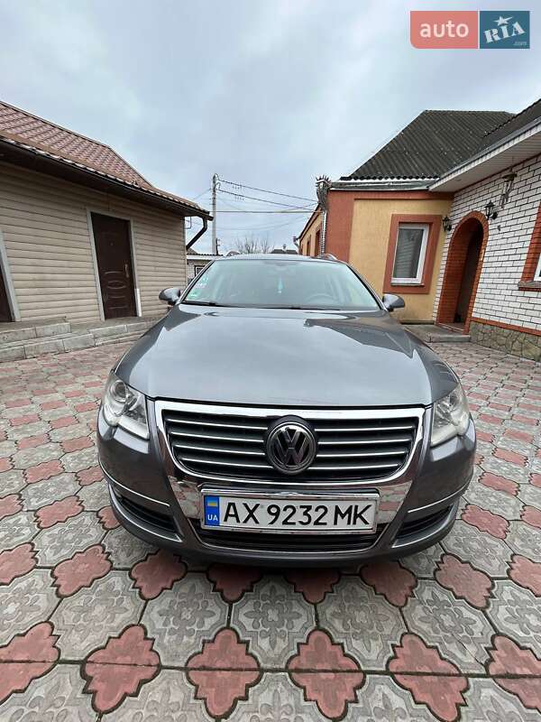 Універсал Volkswagen Passat 2006 в Харкові
