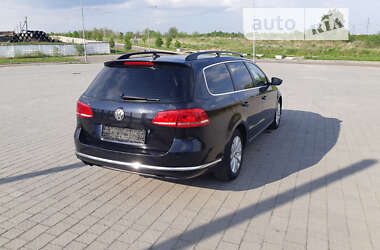 Универсал Volkswagen Passat 2013 в Львове