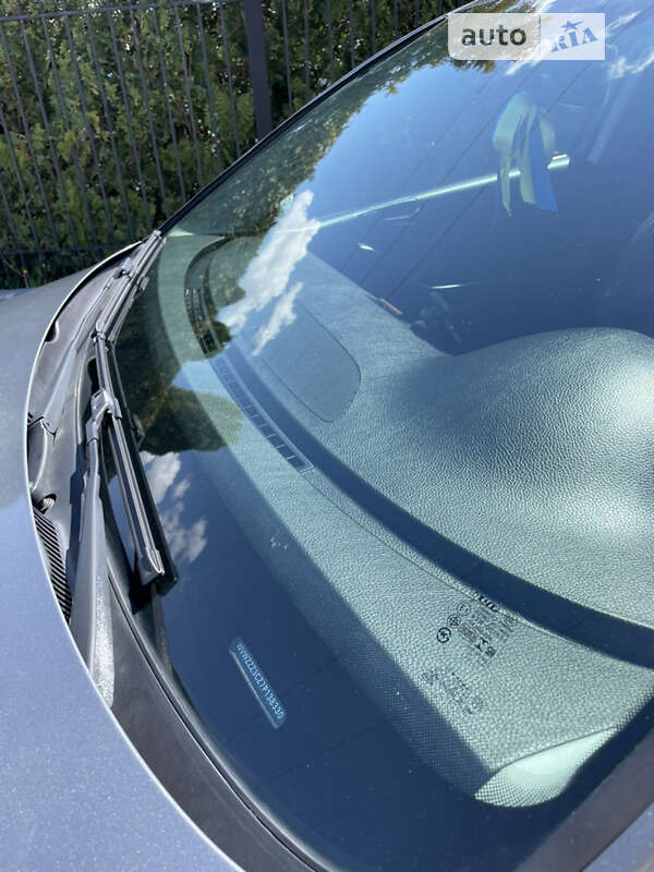 Седан Volkswagen Passat 2007 в Долине