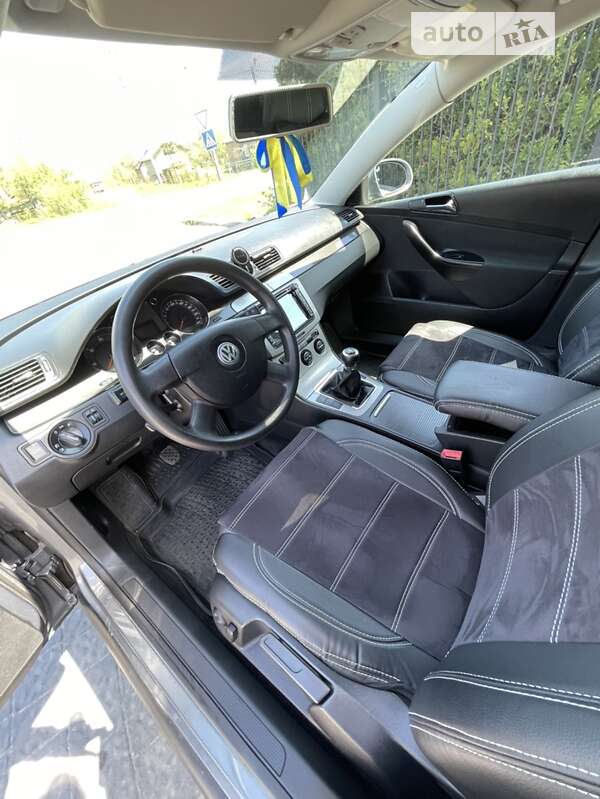 Седан Volkswagen Passat 2007 в Долине