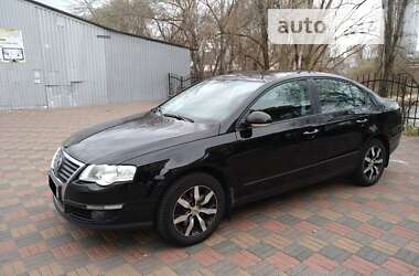 Седан Volkswagen Passat 2008 в Києві