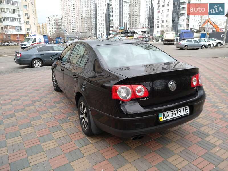 Седан Volkswagen Passat 2008 в Киеве