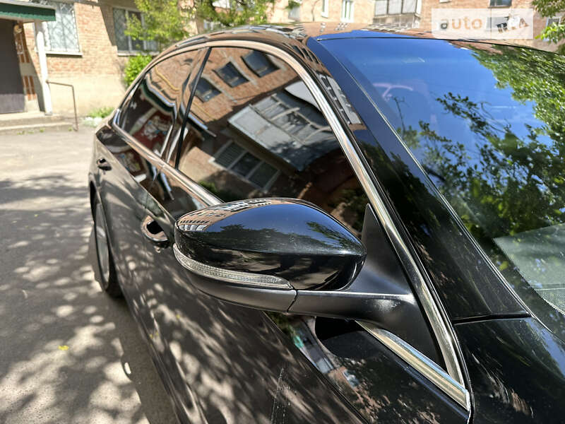 Седан Volkswagen Passat 2014 в Звенигородці