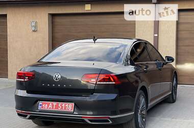 Седан Volkswagen Passat 2020 в 
