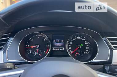 Седан Volkswagen Passat 2020 в 