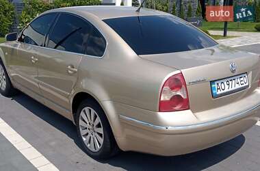 Седан Volkswagen Passat 2001 в Мукачевому