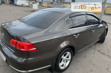 Седан Volkswagen Passat 2012 в Черкассах