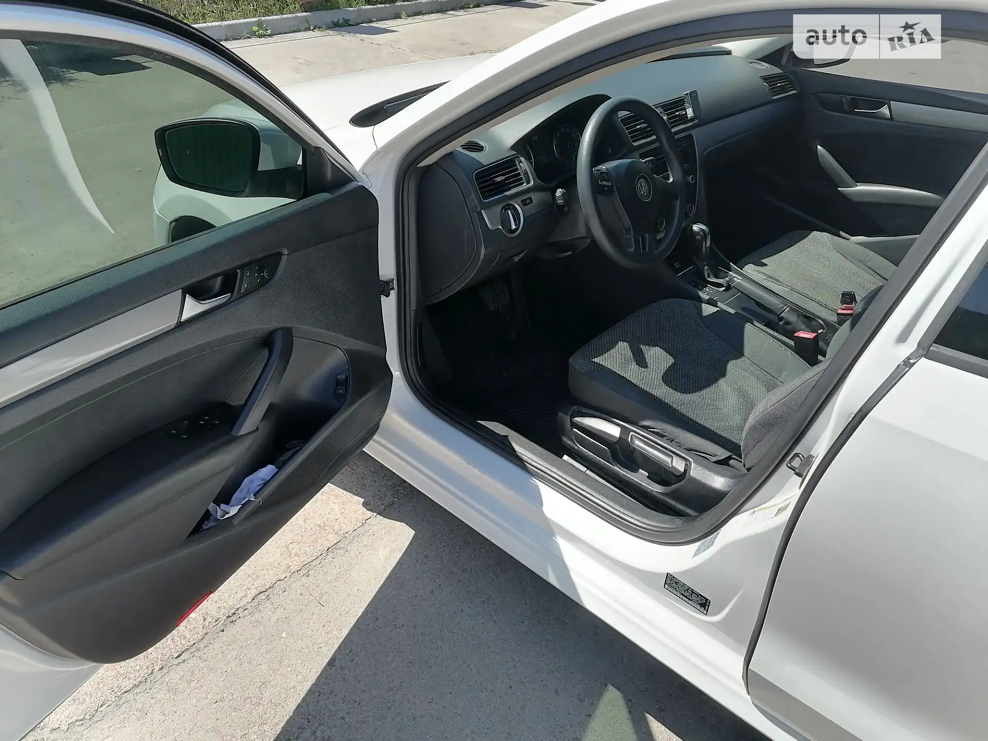 2014 Volkswagen Passat - мініатюра 16