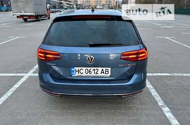 Универсал Volkswagen Passat 2014 в Киеве