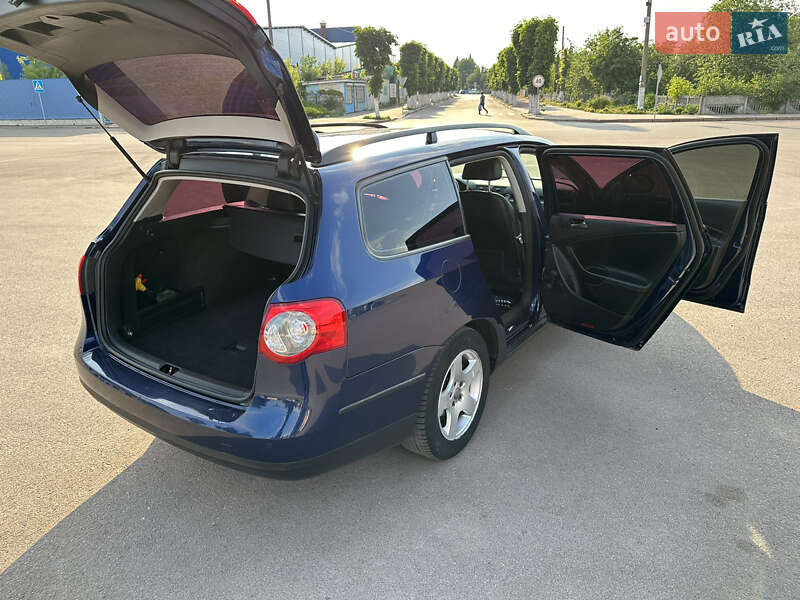 Универсал Volkswagen Passat 2010 в Овруче