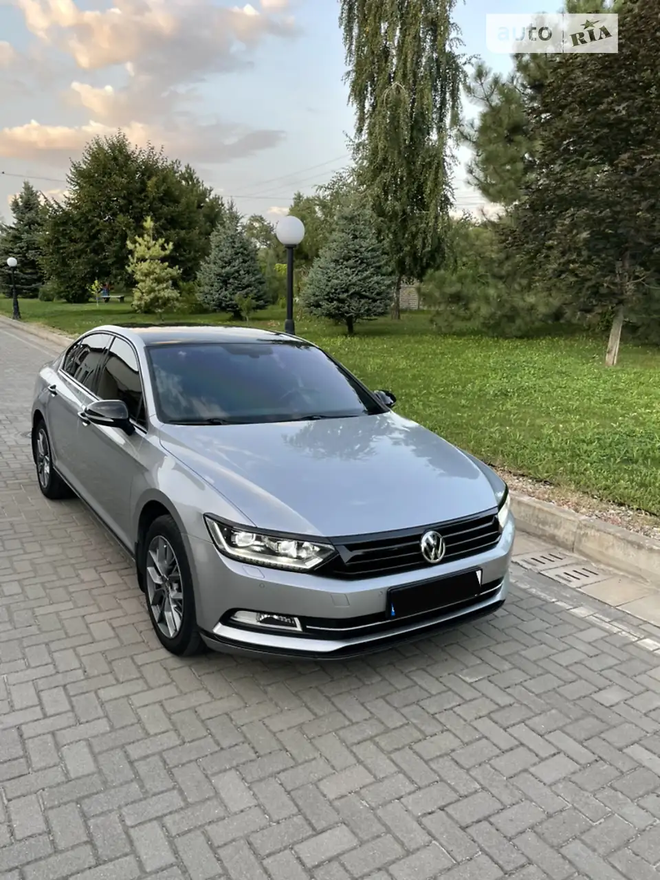 2019 Volkswagen Passat - мініатюра 26