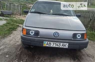 Седан Volkswagen Passat 1992 в Виннице