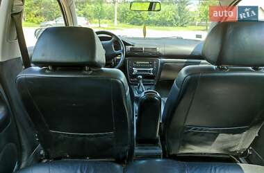 Универсал Volkswagen Passat 1998 в 
