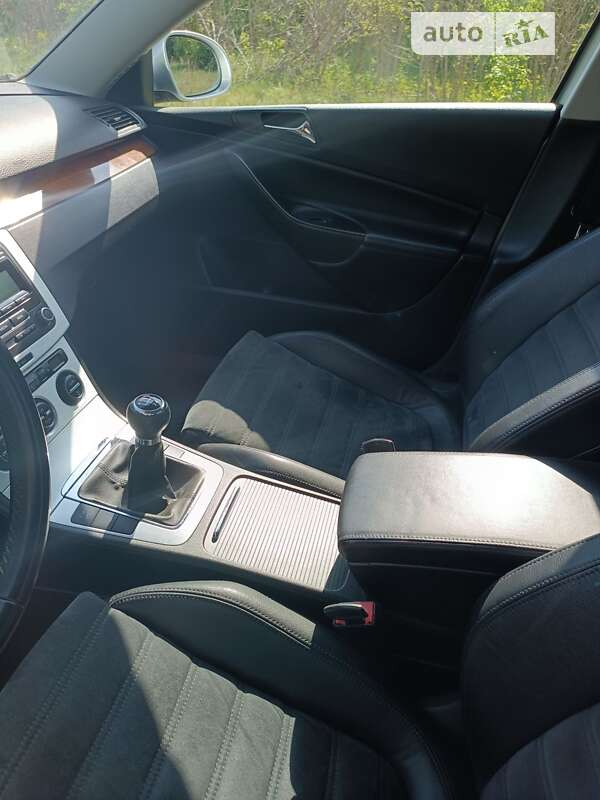 Седан Volkswagen Passat 2008 в Шостке