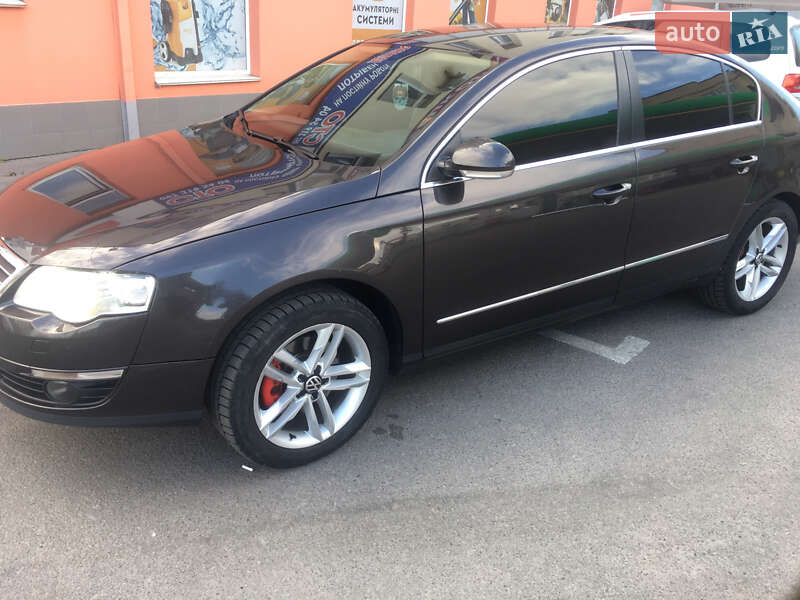 Седан Volkswagen Passat 2005 в Вінниці