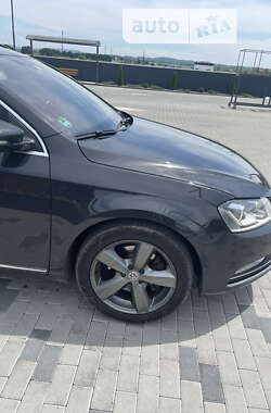 Универсал Volkswagen Passat 2013 в 