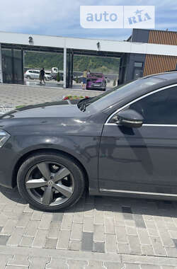 Универсал Volkswagen Passat 2013 в 