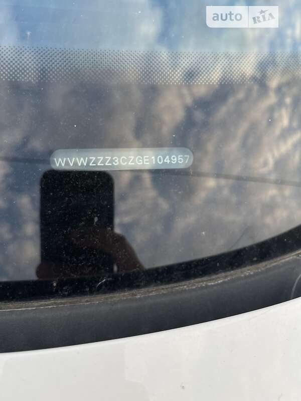 Седан Volkswagen Passat 2016 в Вишневому