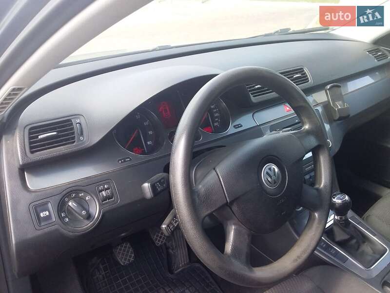 Універсал Volkswagen Passat 2007 в Сумах