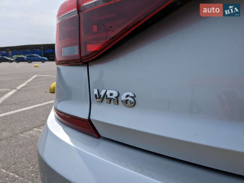 Седан Volkswagen Passat 2018 в Одессе