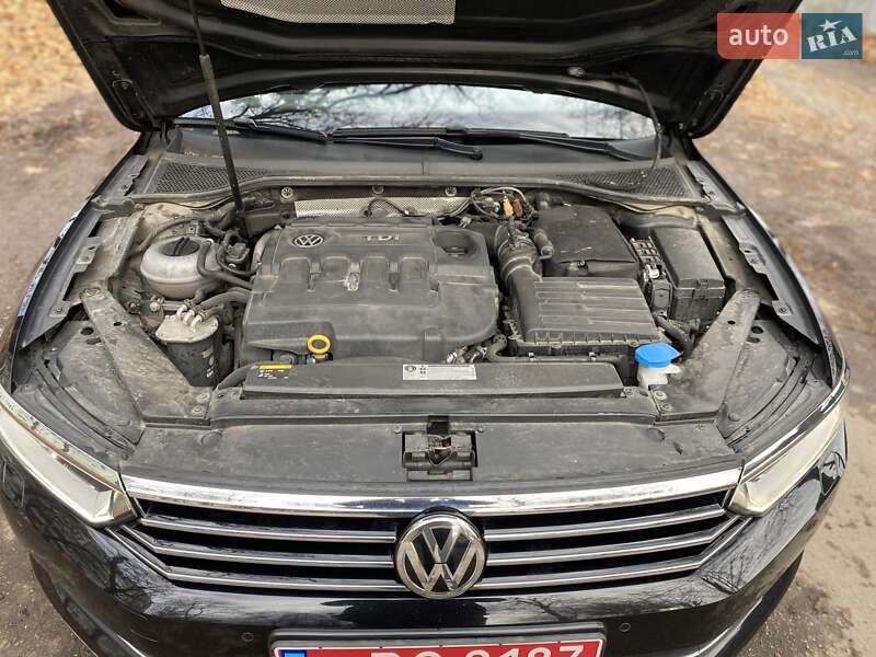 Універсал Volkswagen Passat 2015 в Бершаді