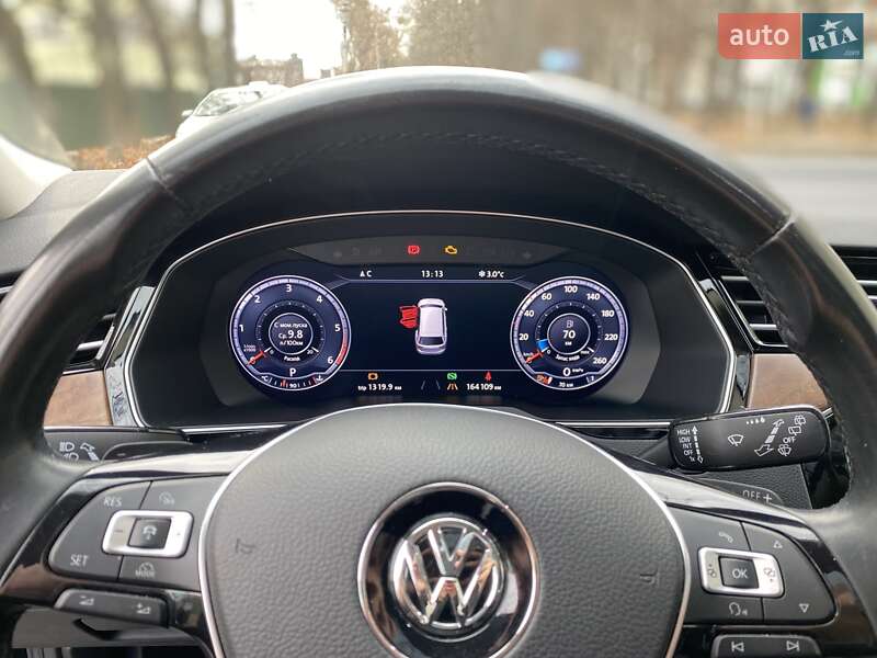 Універсал Volkswagen Passat 2015 в Бершаді