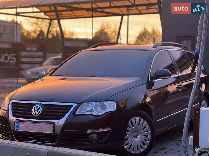 Універсал Volkswagen Passat 2010 в Долинській