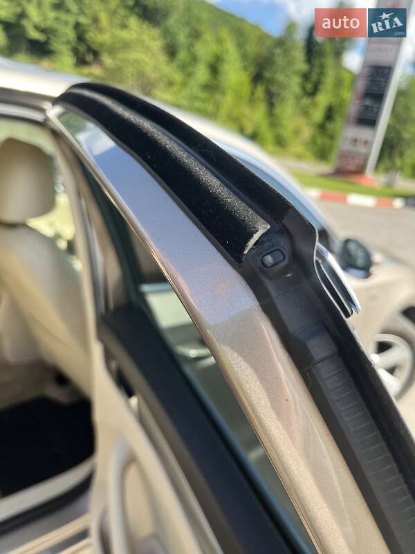 Седан Volkswagen Passat 2015 в Хусті