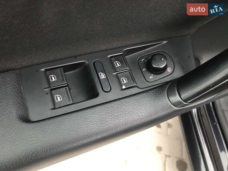 Универсал Volkswagen Passat 2014 в Тернополе