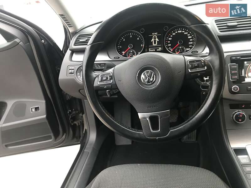Универсал Volkswagen Passat 2014 в Тернополе