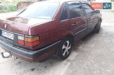 Седан Volkswagen Passat 1992 в Тернополе