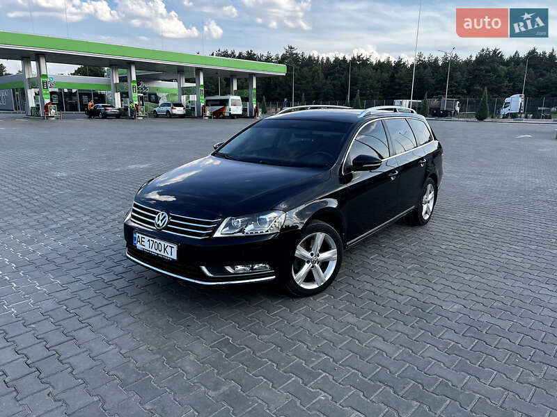 Универсал Volkswagen Passat 2011 в Днепре