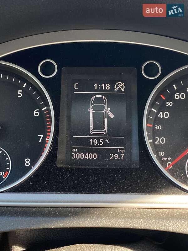 Универсал Volkswagen Passat 2011 в Шепетовке
