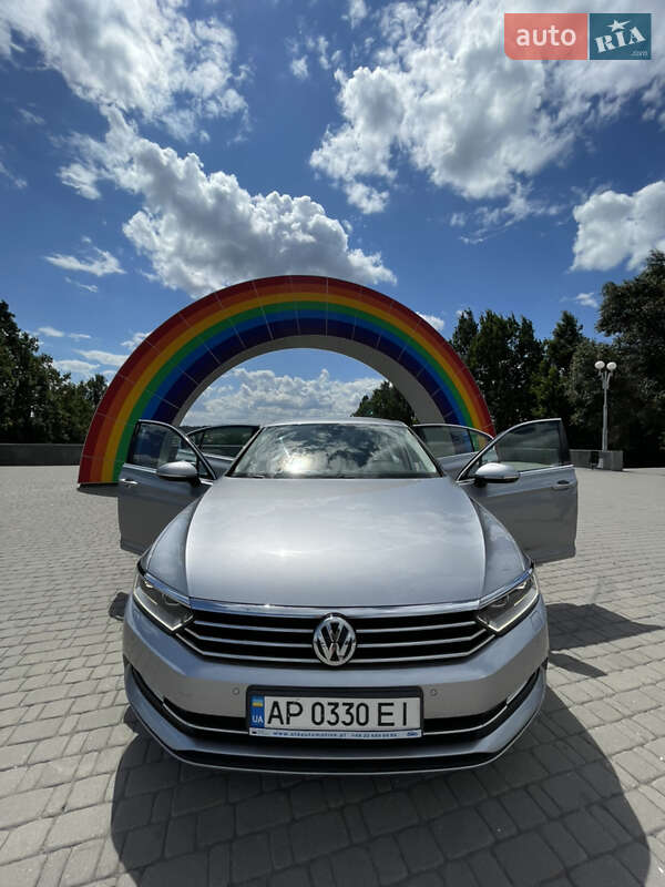Седан Volkswagen Passat 2019 в Запорожье