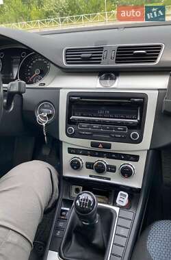 Универсал Volkswagen Passat 2014 в 
