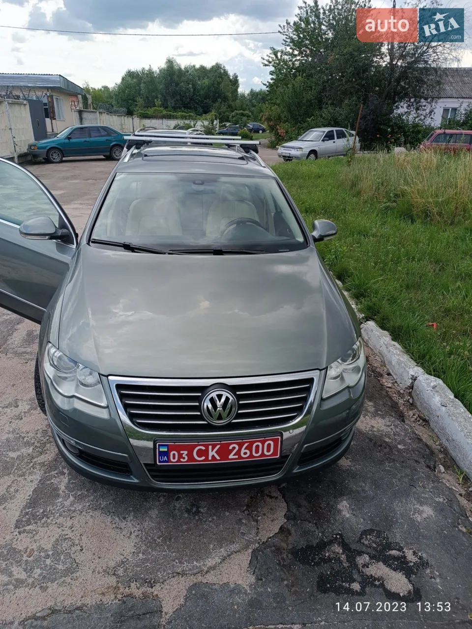 2010 Volkswagen Passat - мініатюра 17