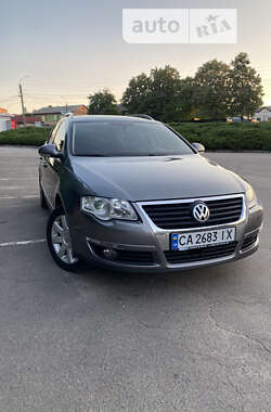 Універсал Volkswagen Passat 2008 в Умані