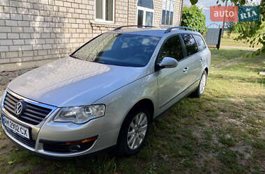 Универсал Volkswagen Passat 2010 в 