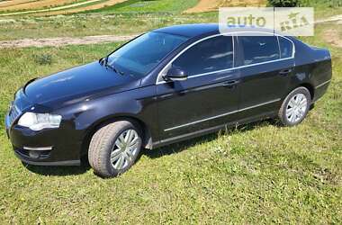 Седан Volkswagen Passat 2005 в Дунаївцях