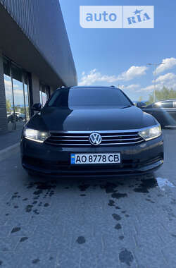 Универсал Volkswagen Passat 2015 в Ужгороде