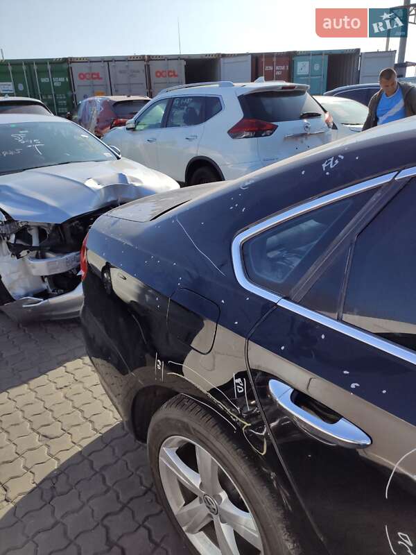 Седан Volkswagen Passat 2013 в Кривому Озері