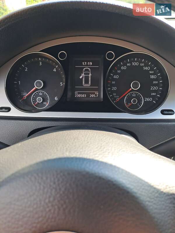 Универсал Volkswagen Passat 2010 в Самборе