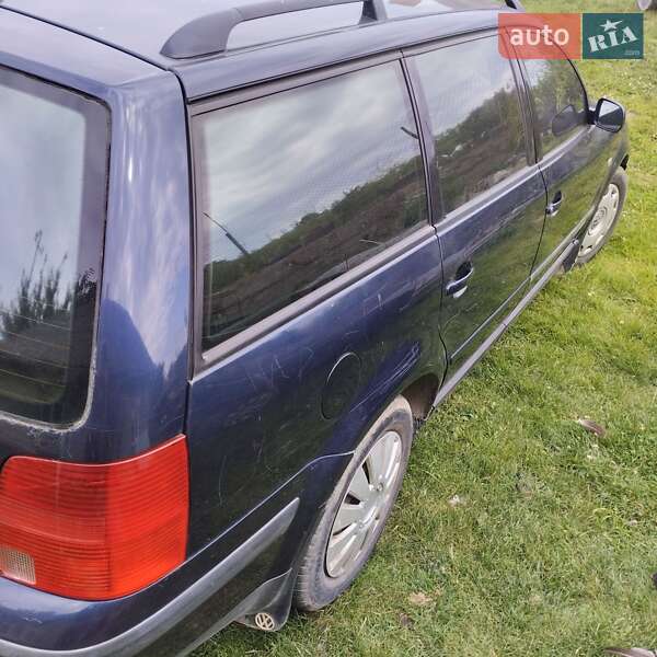 Універсал Volkswagen Passat 1998 в Тернополі
