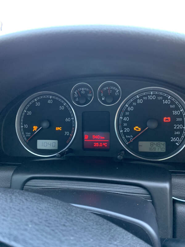 Седан Volkswagen Passat 2004 в Кобеляках фото 12 Седан Volkswagen Passat 2004 в Кобеляках