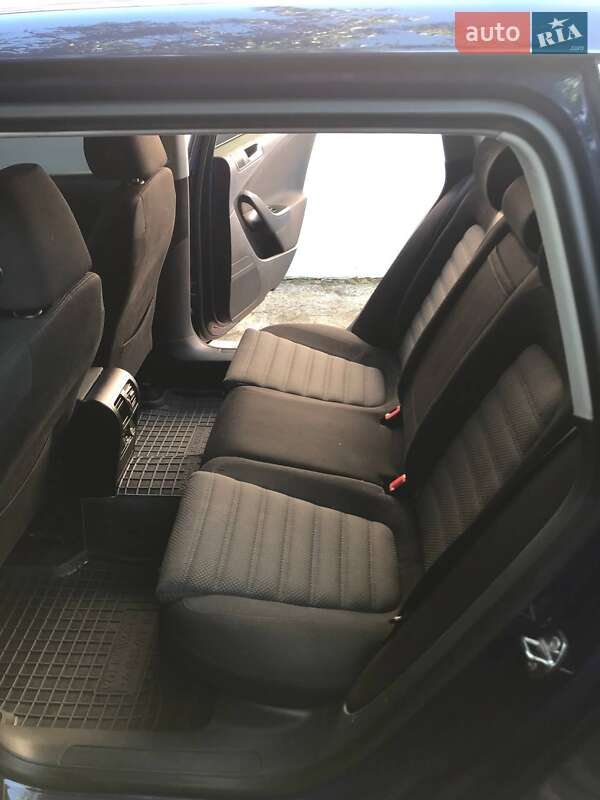 Універсал Volkswagen Passat 2007 в Краснограді