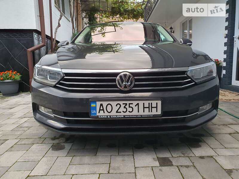 Седан Volkswagen Passat 2015 в Виноградове