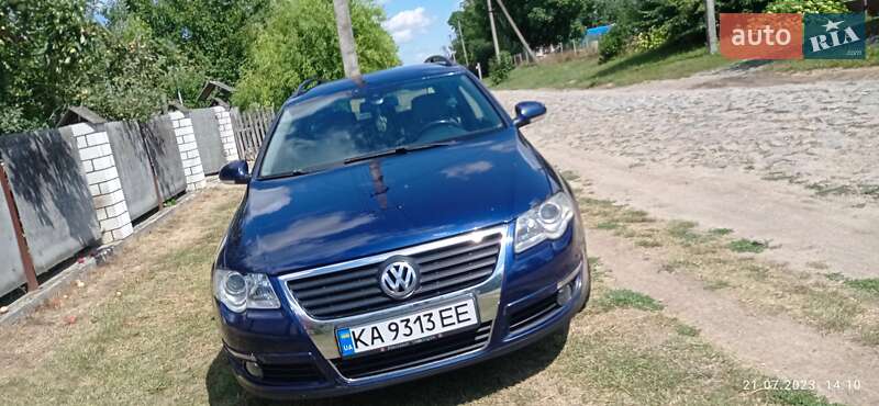 Универсал Volkswagen Passat 2005 в Киеве