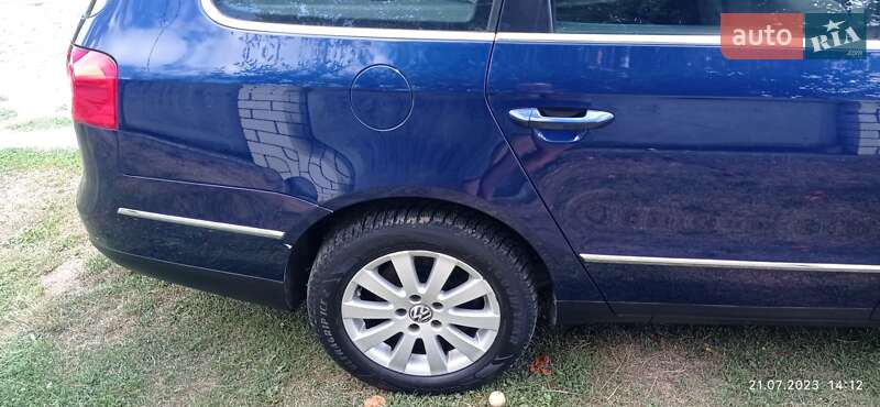 Универсал Volkswagen Passat 2005 в Киеве