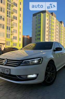 Седан Volkswagen Passat 2013 в Каменец-Подольском